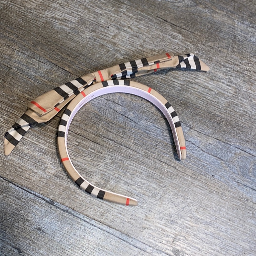 Burberry headband